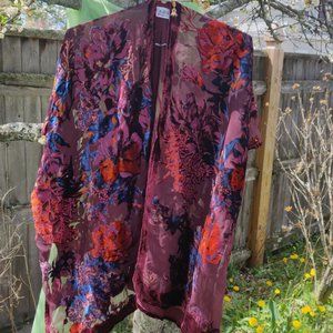 Lullu by Bindya Purple Flowered Lace Kimono- Beautiful!